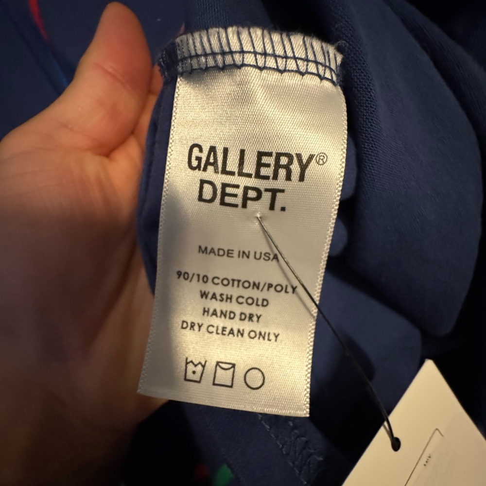 Gallery Dept Size Large — Authentic w/ The RealReal Tag - Picture 3 of 6
